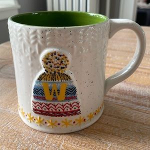 Anthropologie Bundled Up Monogram Mug Letter “W” 19.5 oz.
4"H, 4" diameter